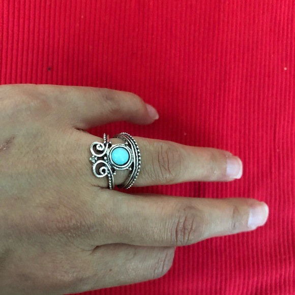 Tribal ring set of 7 - Picture 5 of 9